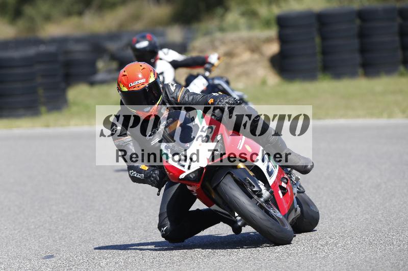 Archiv-2025/48 25.08.2025 Cornu Master School ADR/rot-rouge/35